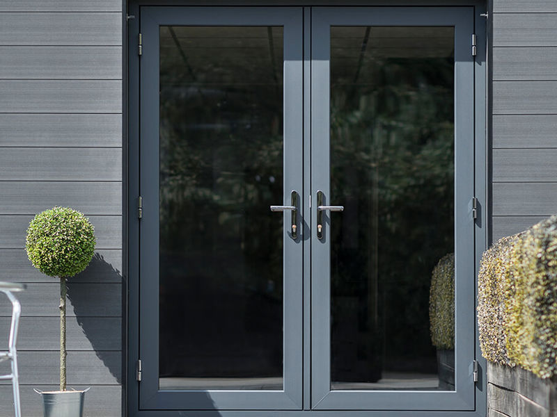 Aluminium heritage flush door